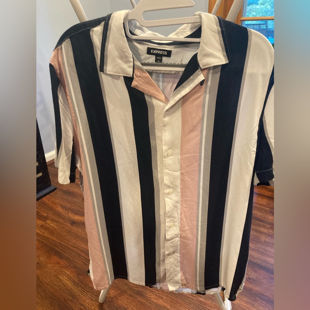 Express Men’s Rayon Shirt Pink/Navy striped. Size M